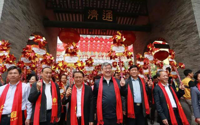 广东佛山“行通济”民俗盛大上演，玉金山瓷砖带您回顾现场盛景！